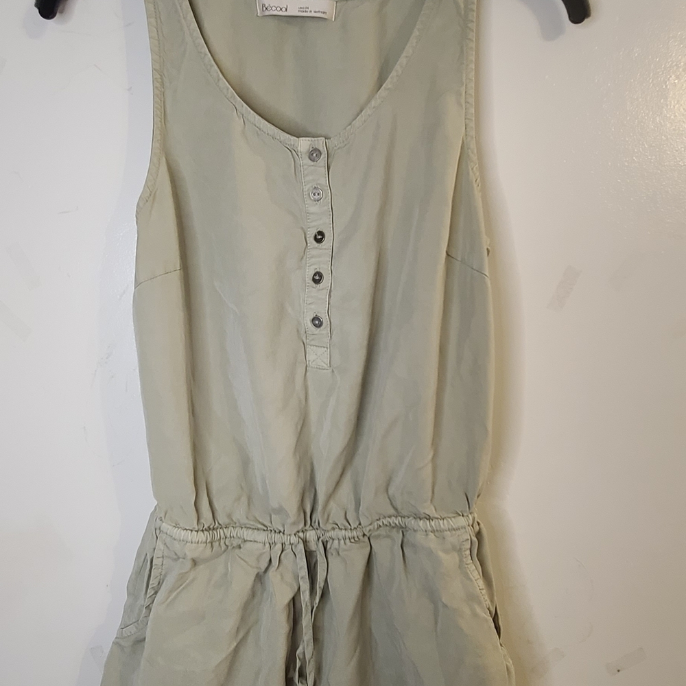 Women's Light Green Sleeveless Romper